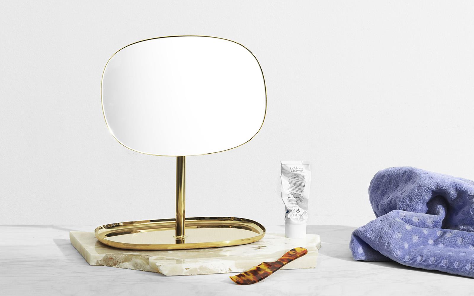 Flip Mirror4