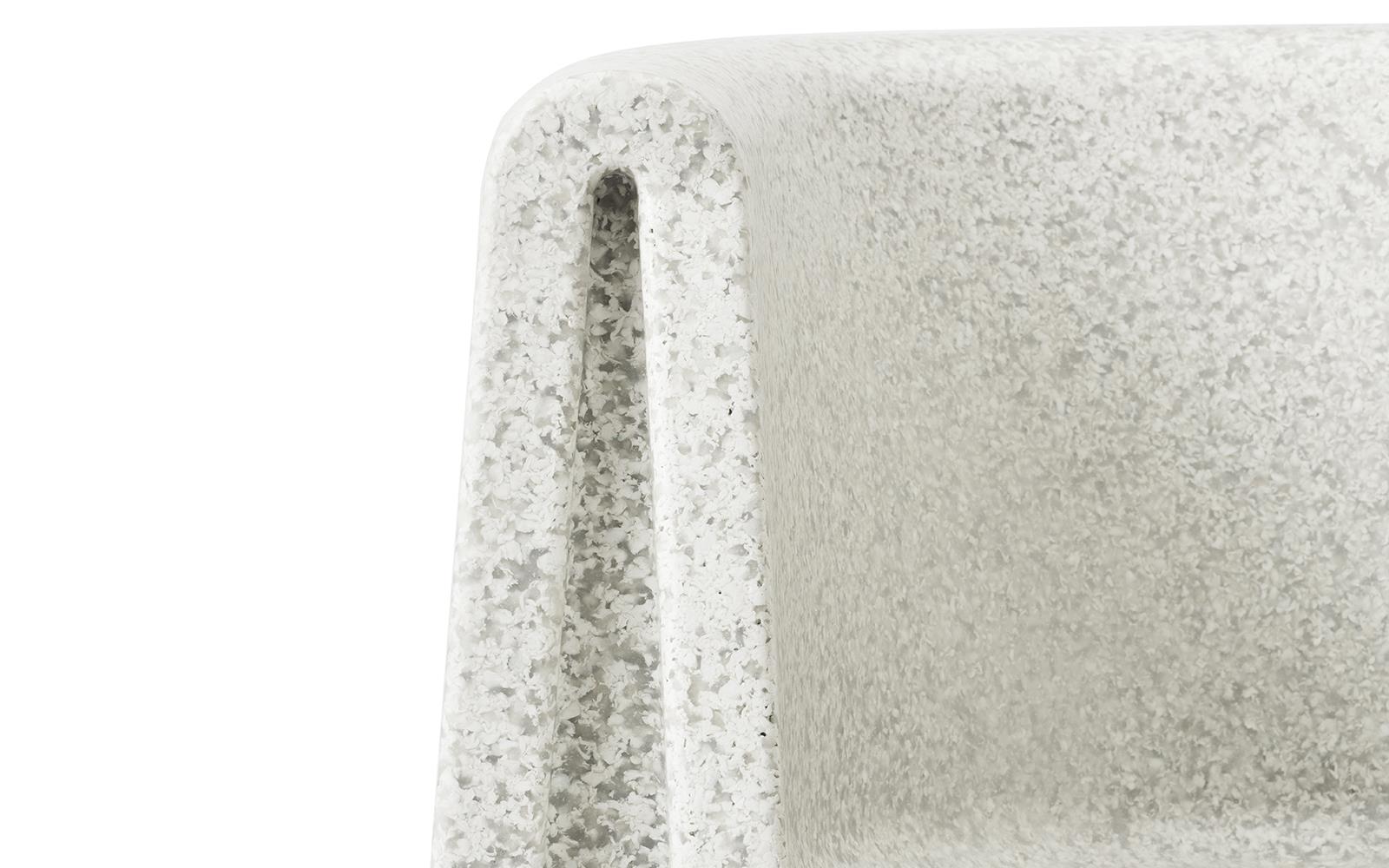 Bit Lounge Chair4