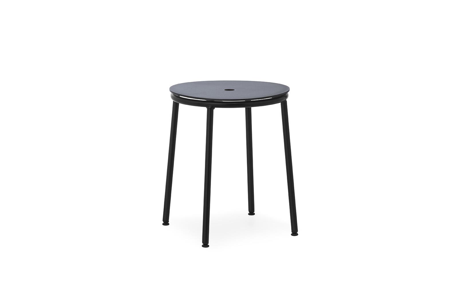 Circa Stool 45 cm Black Steel1