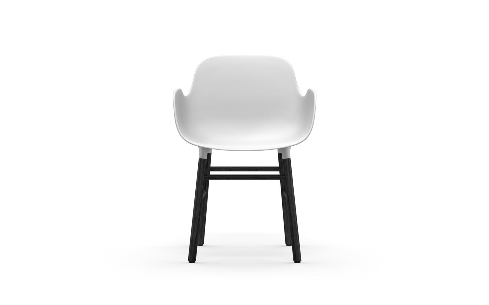Form Armchair Black2