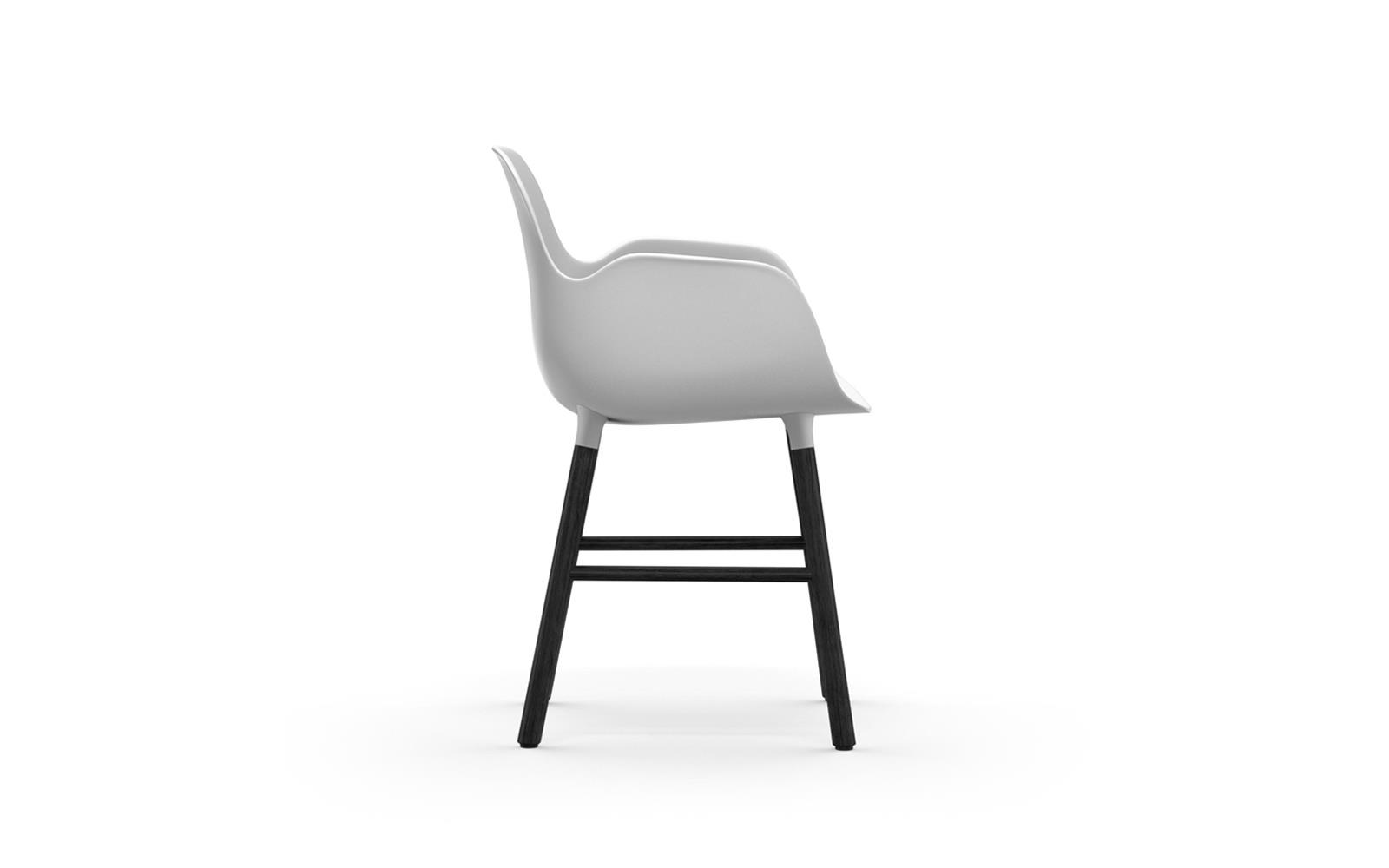 Form Armchair Black3