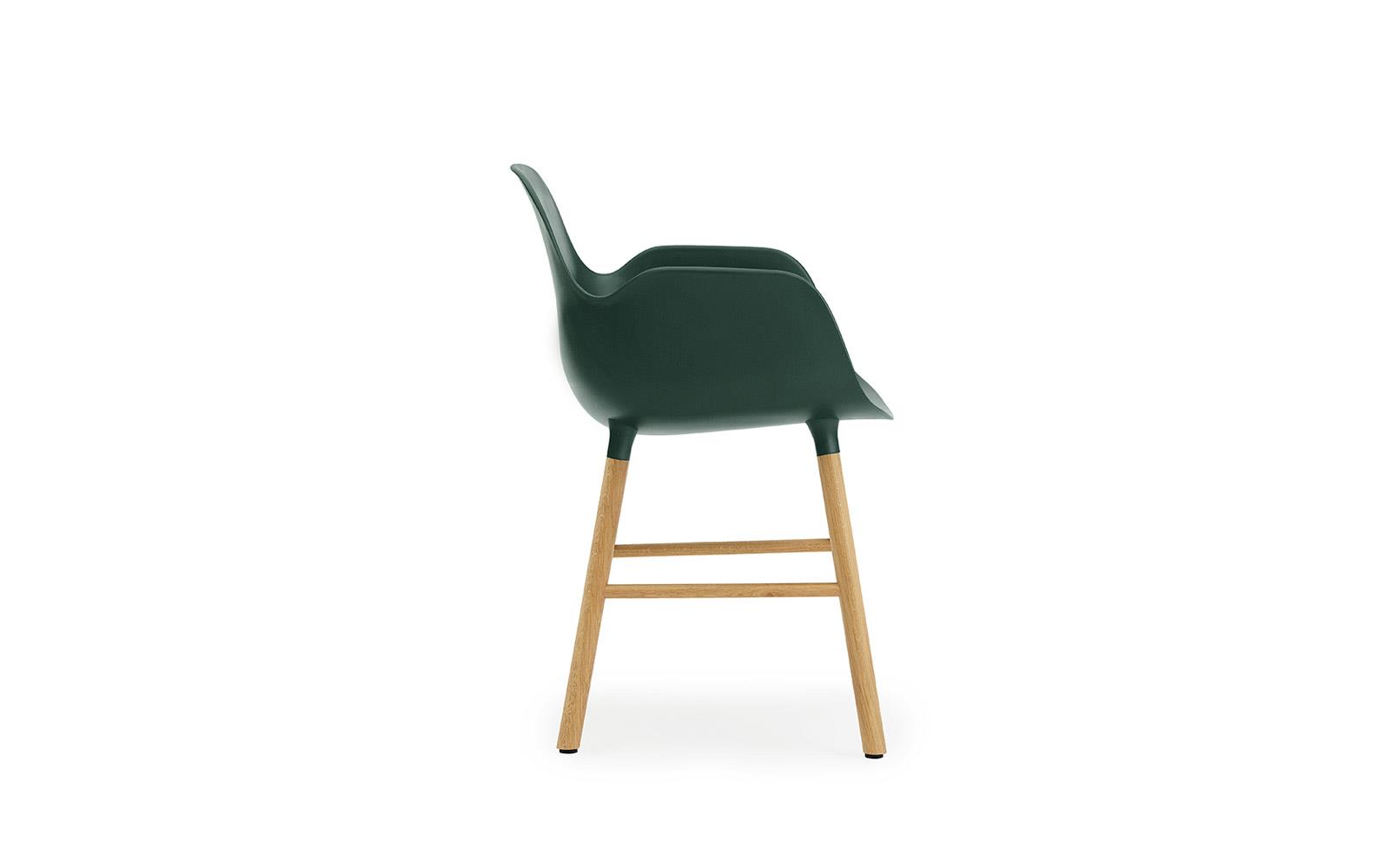 Form Armchair Oak3