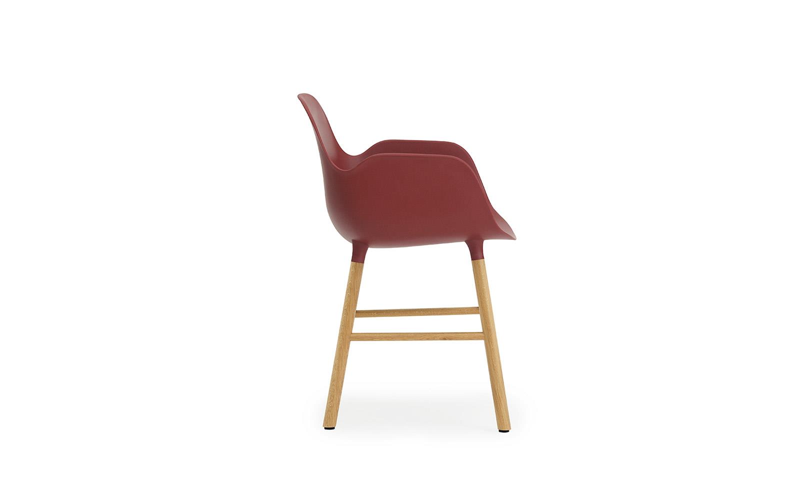 Form Armchair Oak3