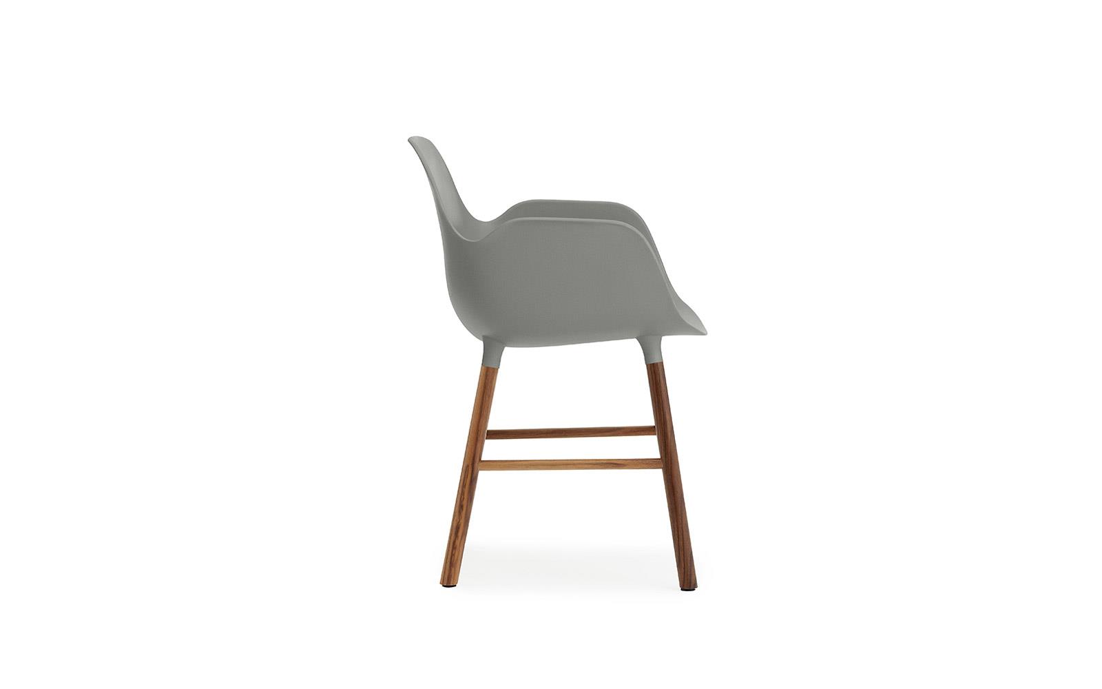 Form Armchair Walnut3