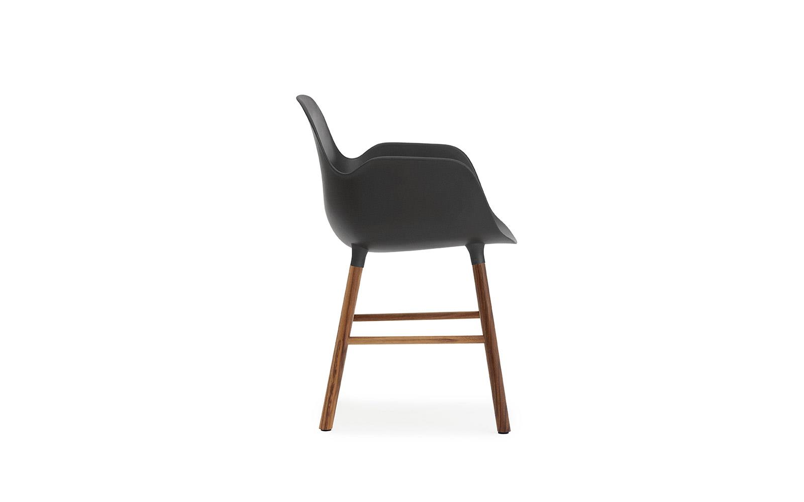 Form Armchair Walnut3