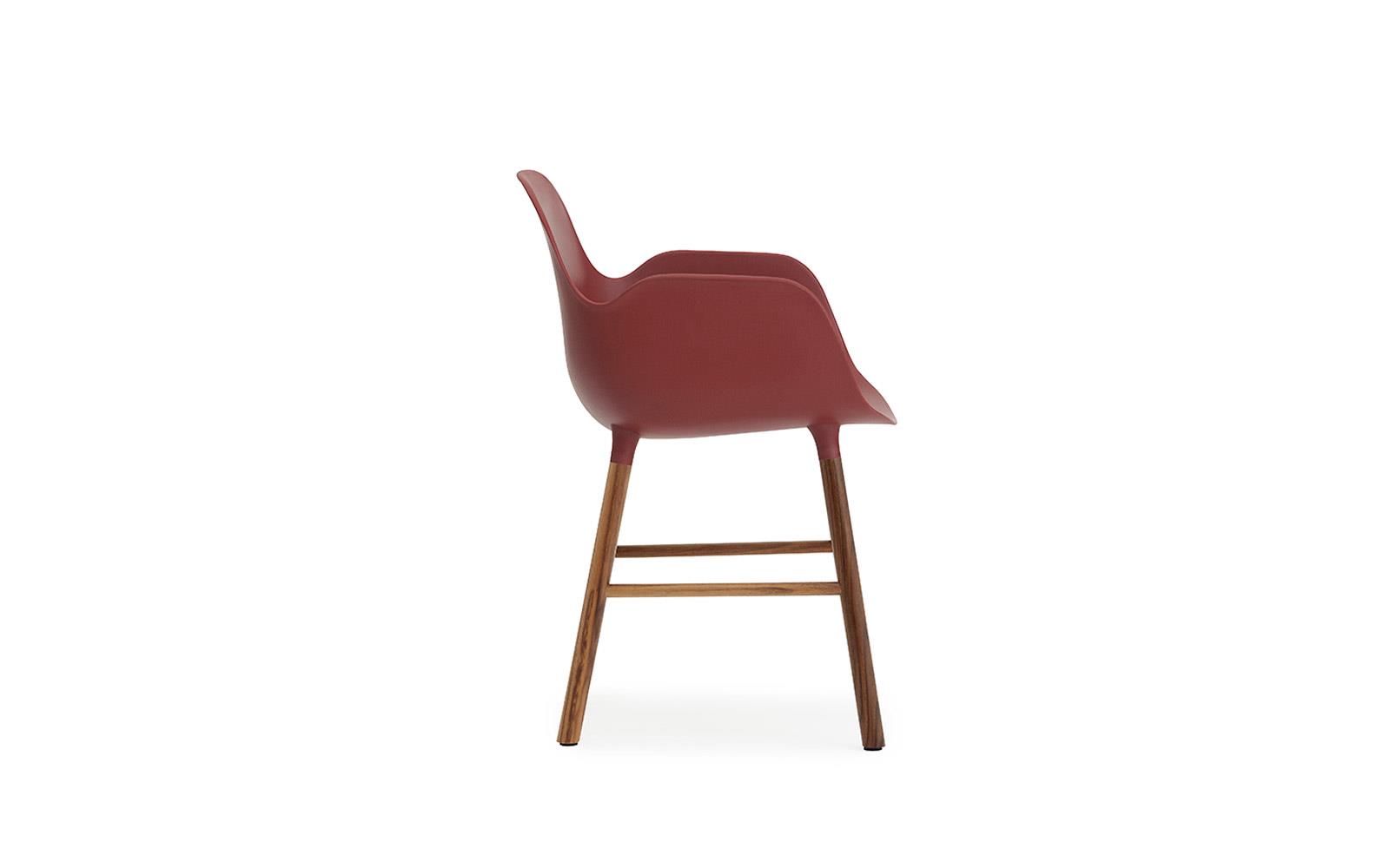 Form Armchair Walnut3
