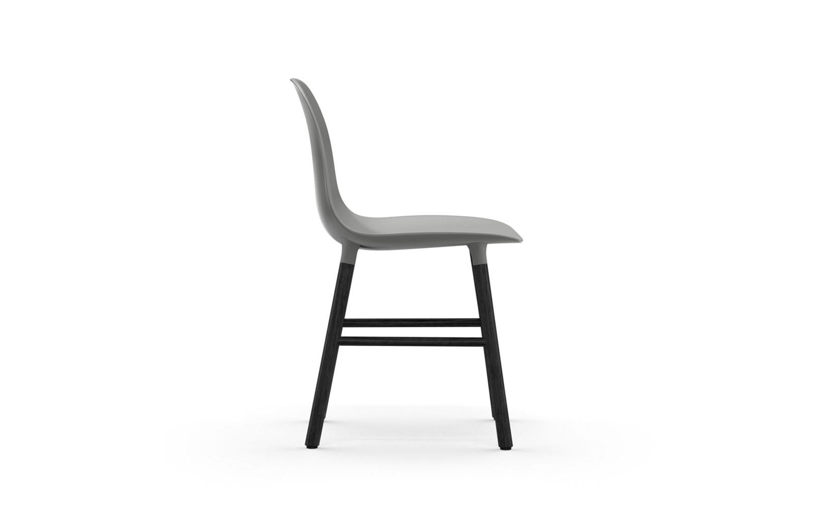 Form Chair Black3
