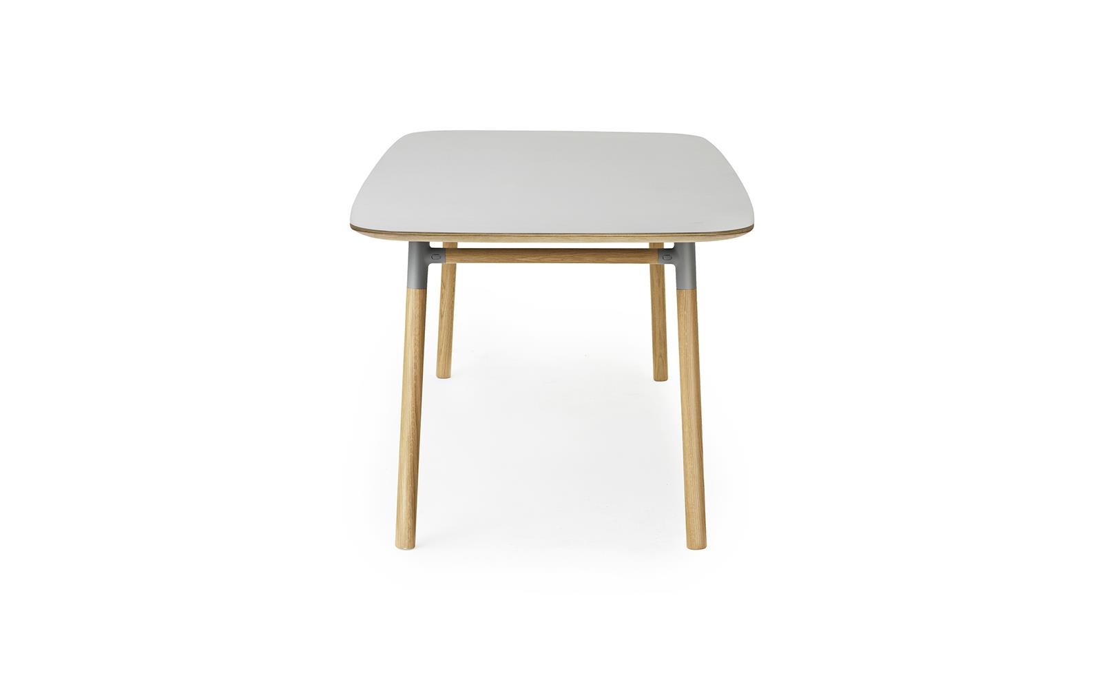 Form Table 95 x 200 cm3