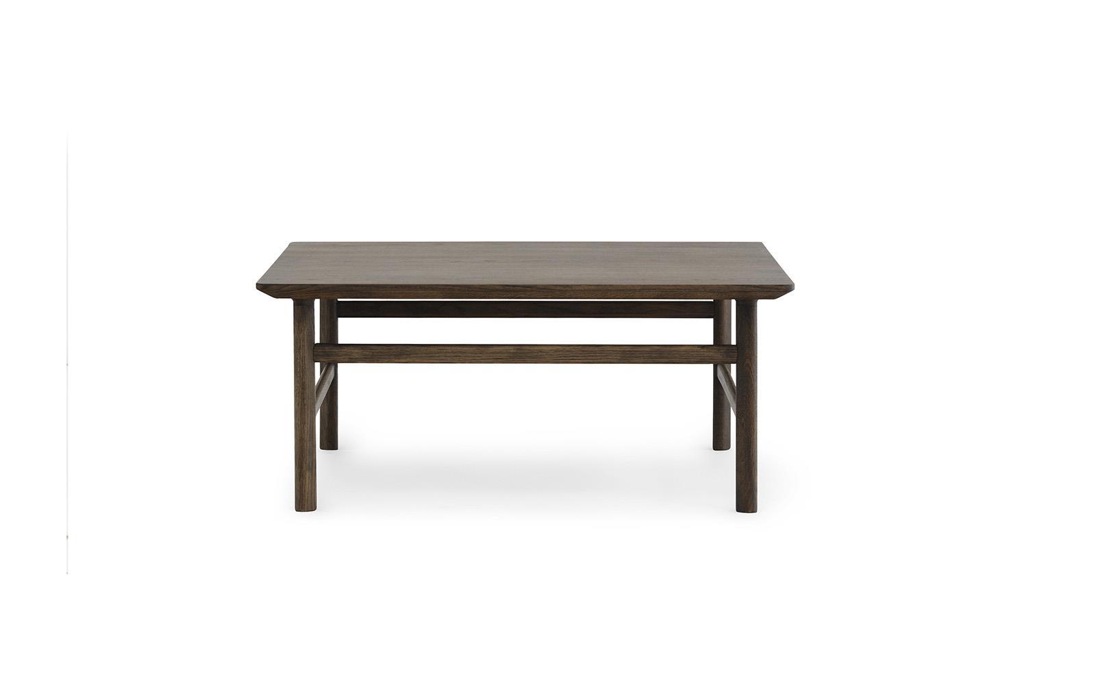 Grow Table 80 x 80 cm Stained Oak2