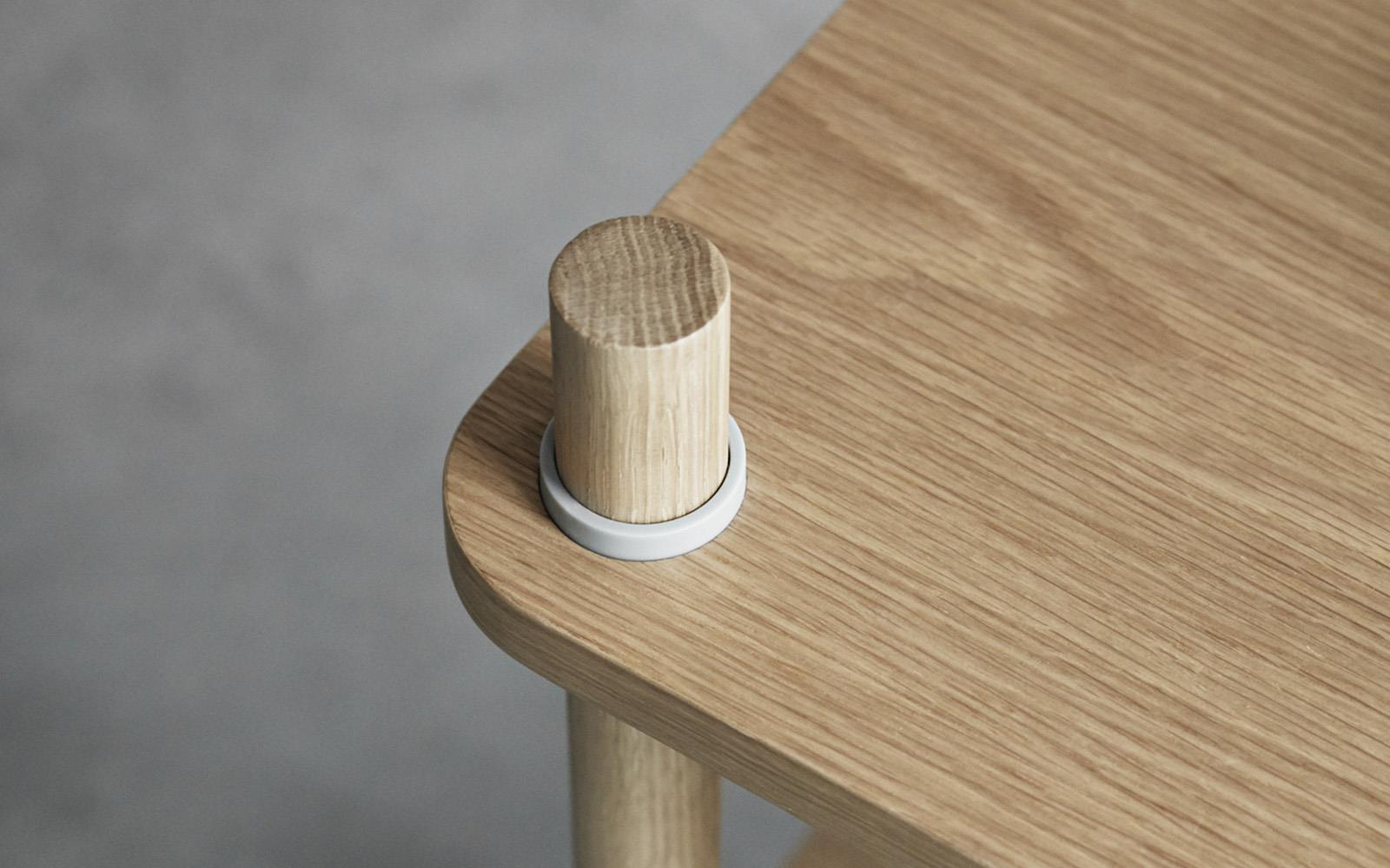 Jam Bookcase 8 poles3