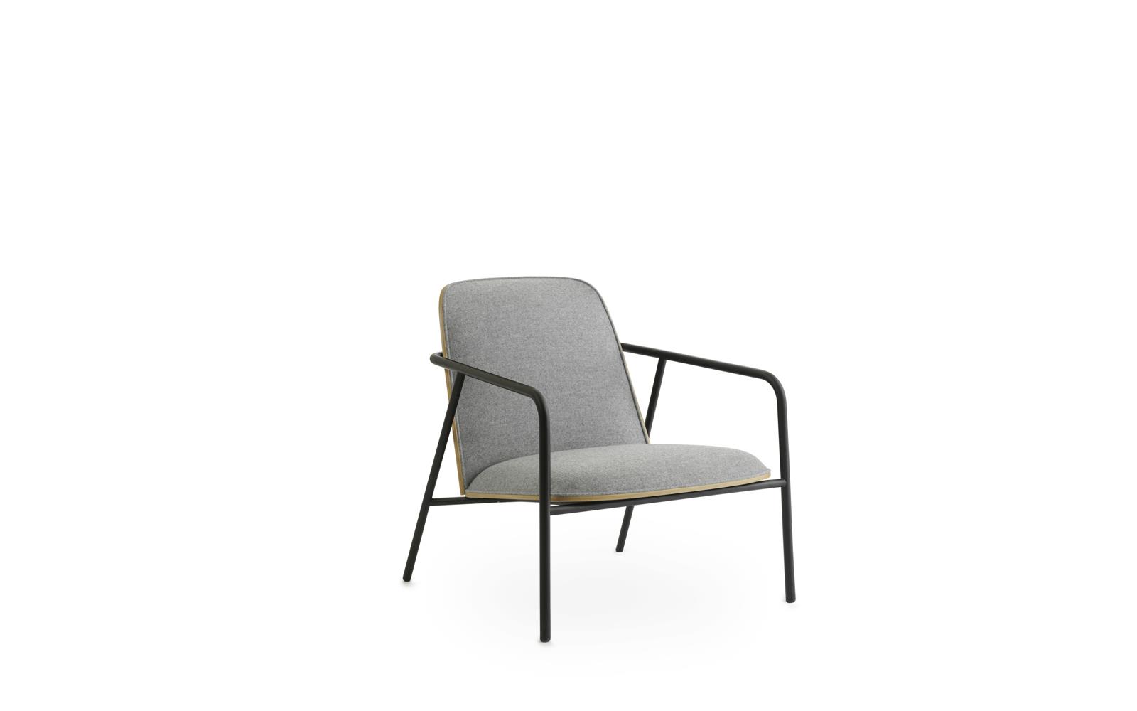 Pad Lounge Chair Low Oak  Black Steel1
