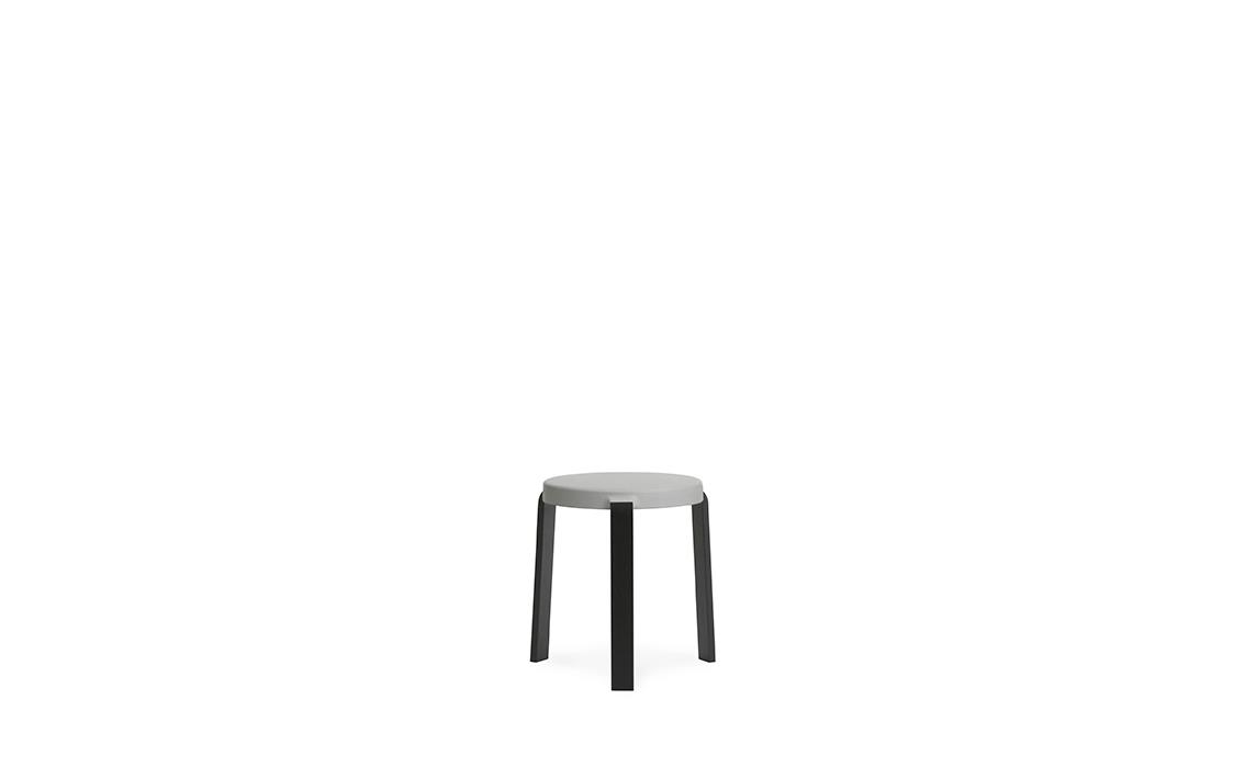 Tap Stool Black1