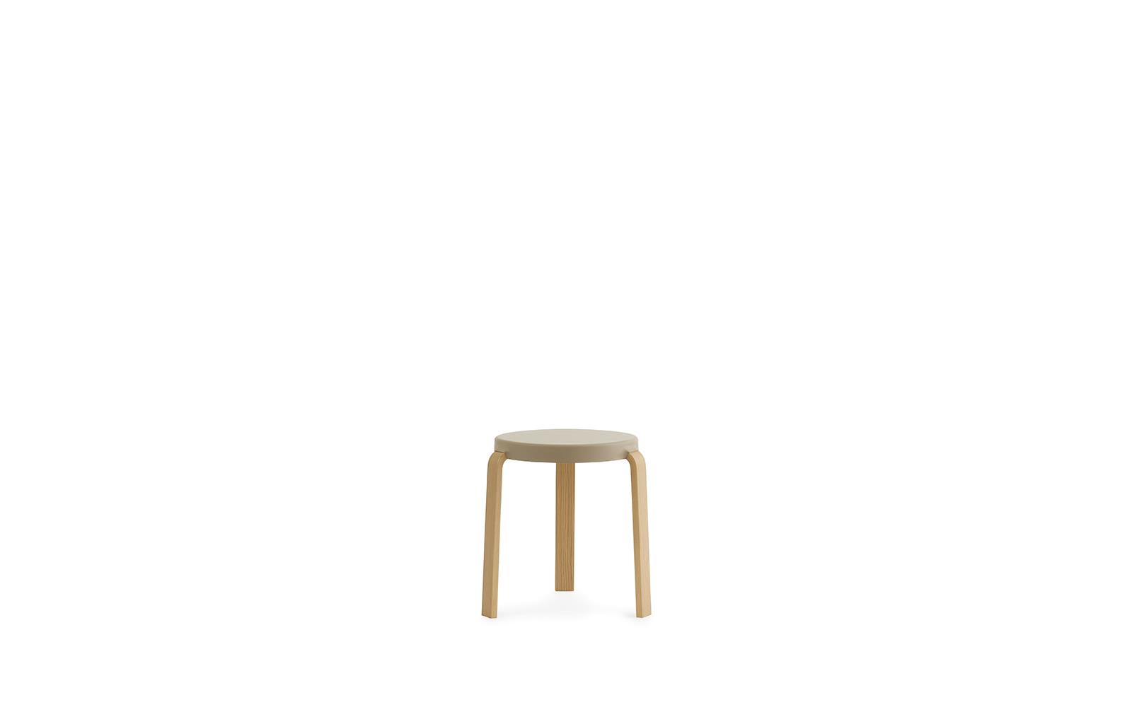 Tap Stool Oak1