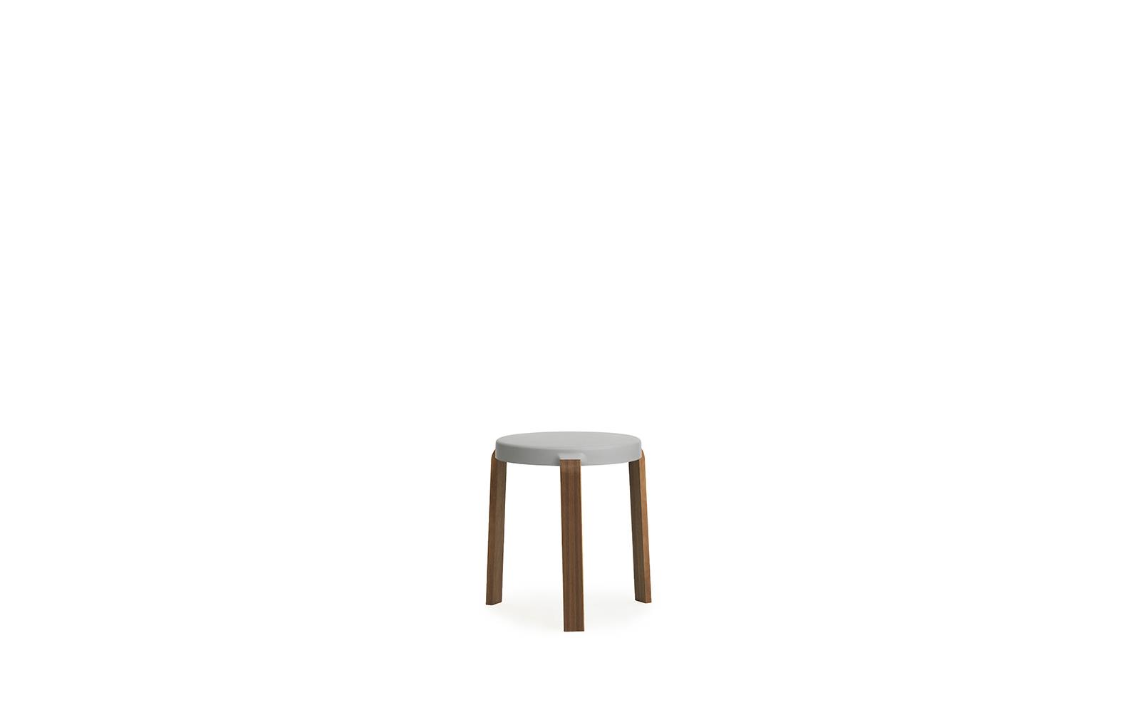 Tap Stool Walnut2