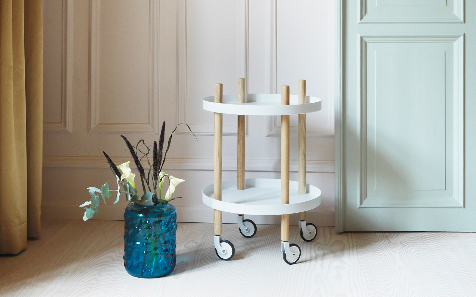 Block Table Light Grey