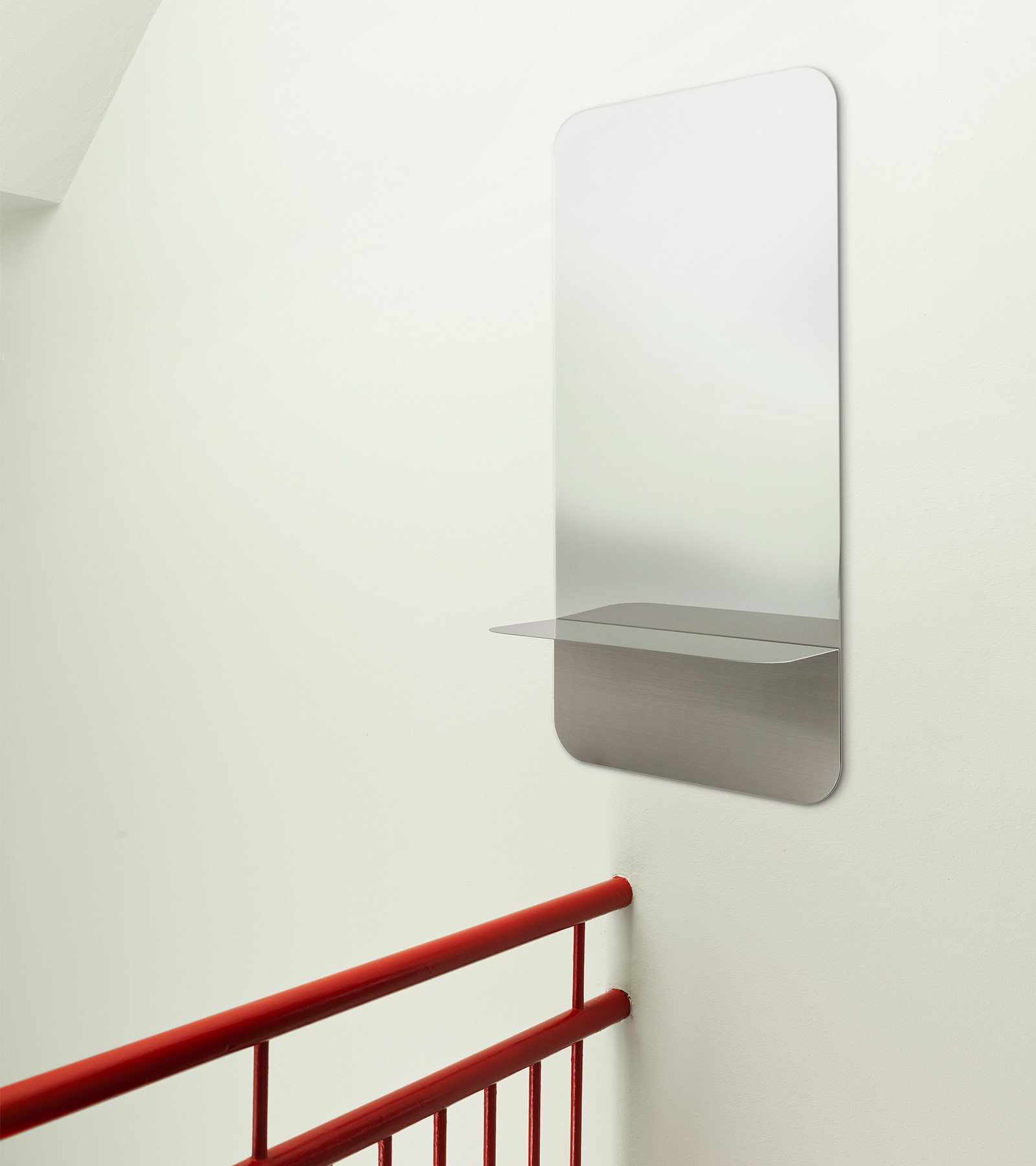 Horizon mirror Normann Copenhagen