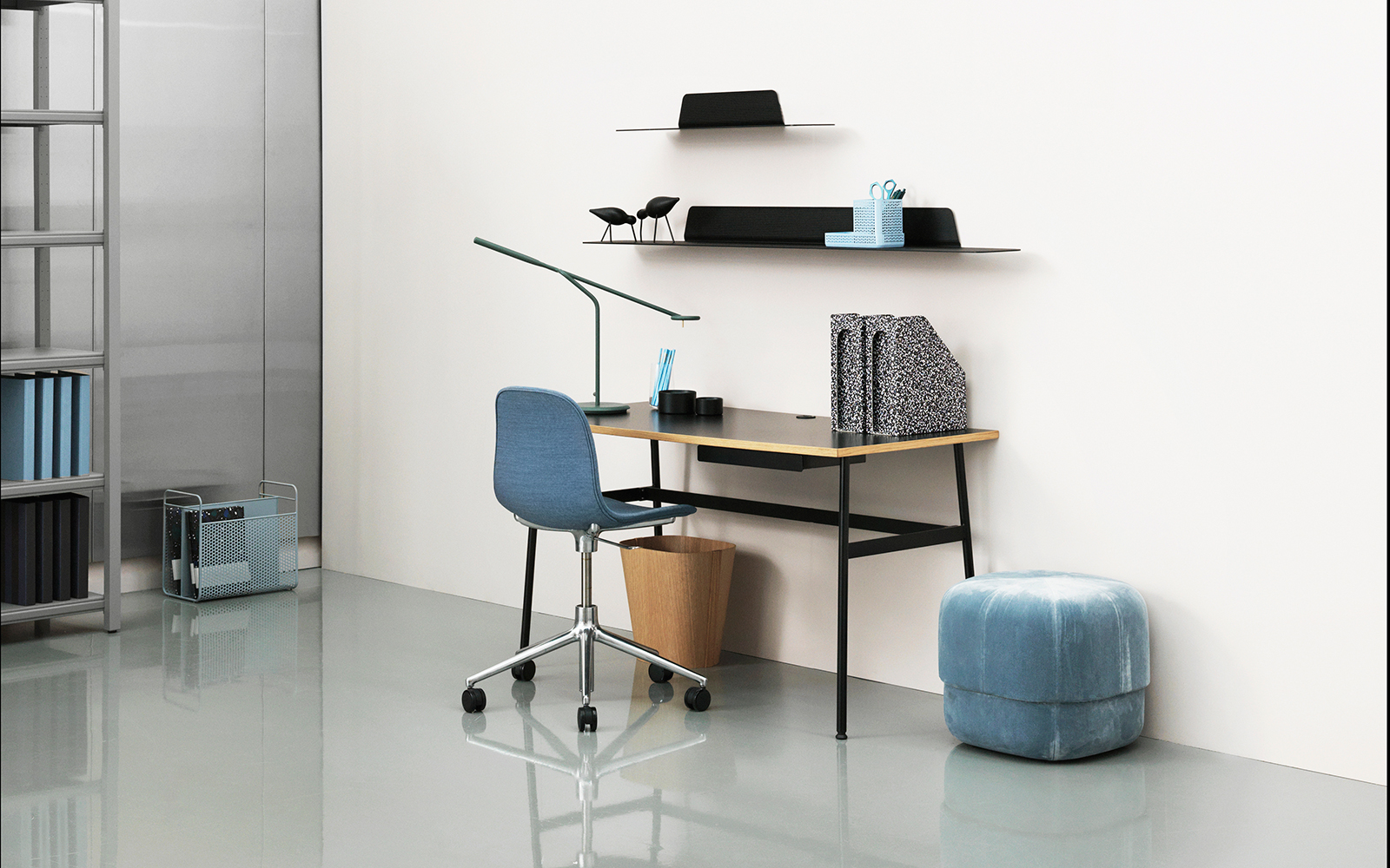 Journal Desk The Stylish Home Office The Desk Is Suitably Small So That It Doesn T Take Up Too Much Space And Can Be Found In Four Calm Colors Designed By Simon Legald Designer