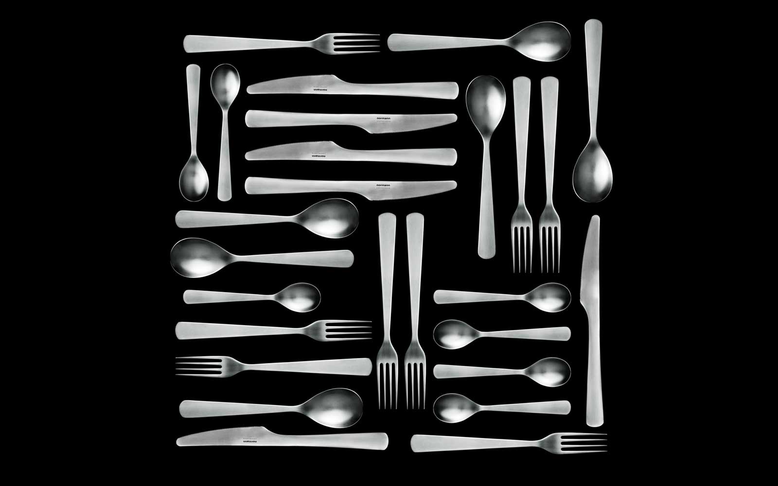Normann Spoon | A modern piece of cutlery in stainless steel