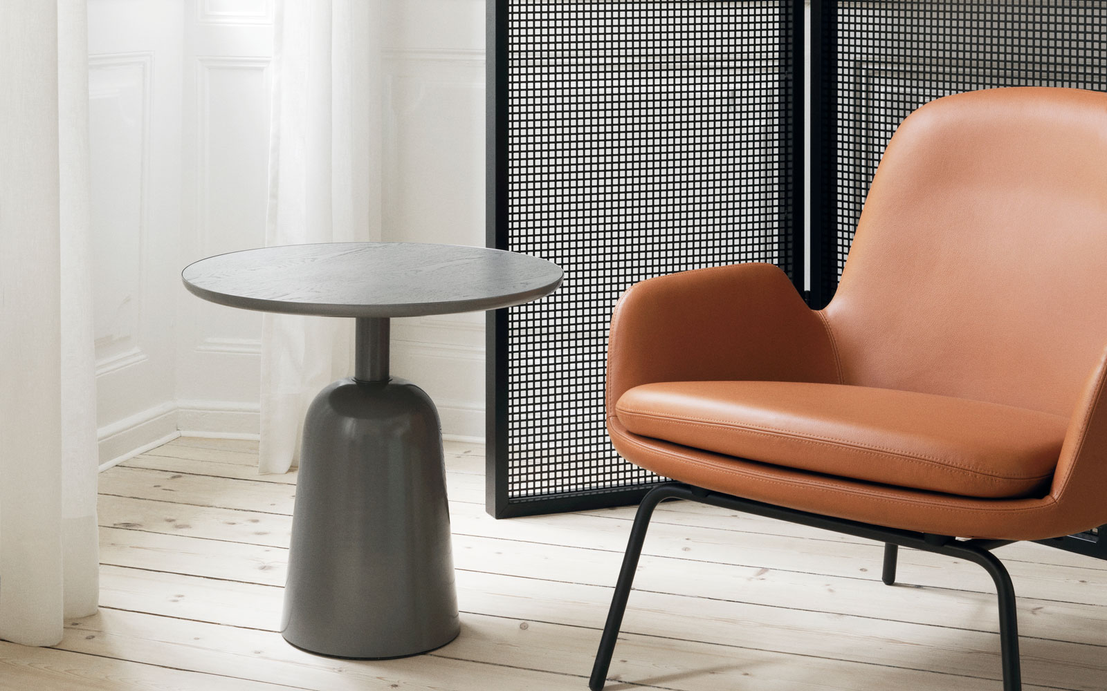 Turn Table Warm Grey Normann Copenhagen Turn Table Warm Grey Normann Copenhagen