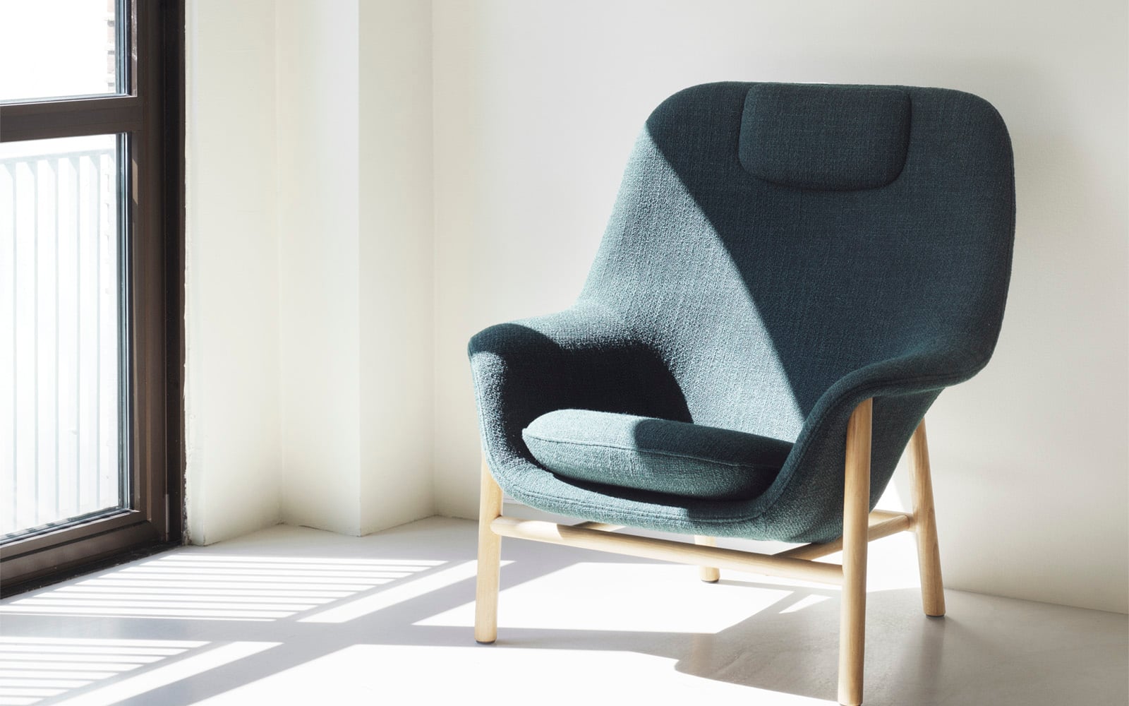 Drape lounge eg Normann Copenhagen