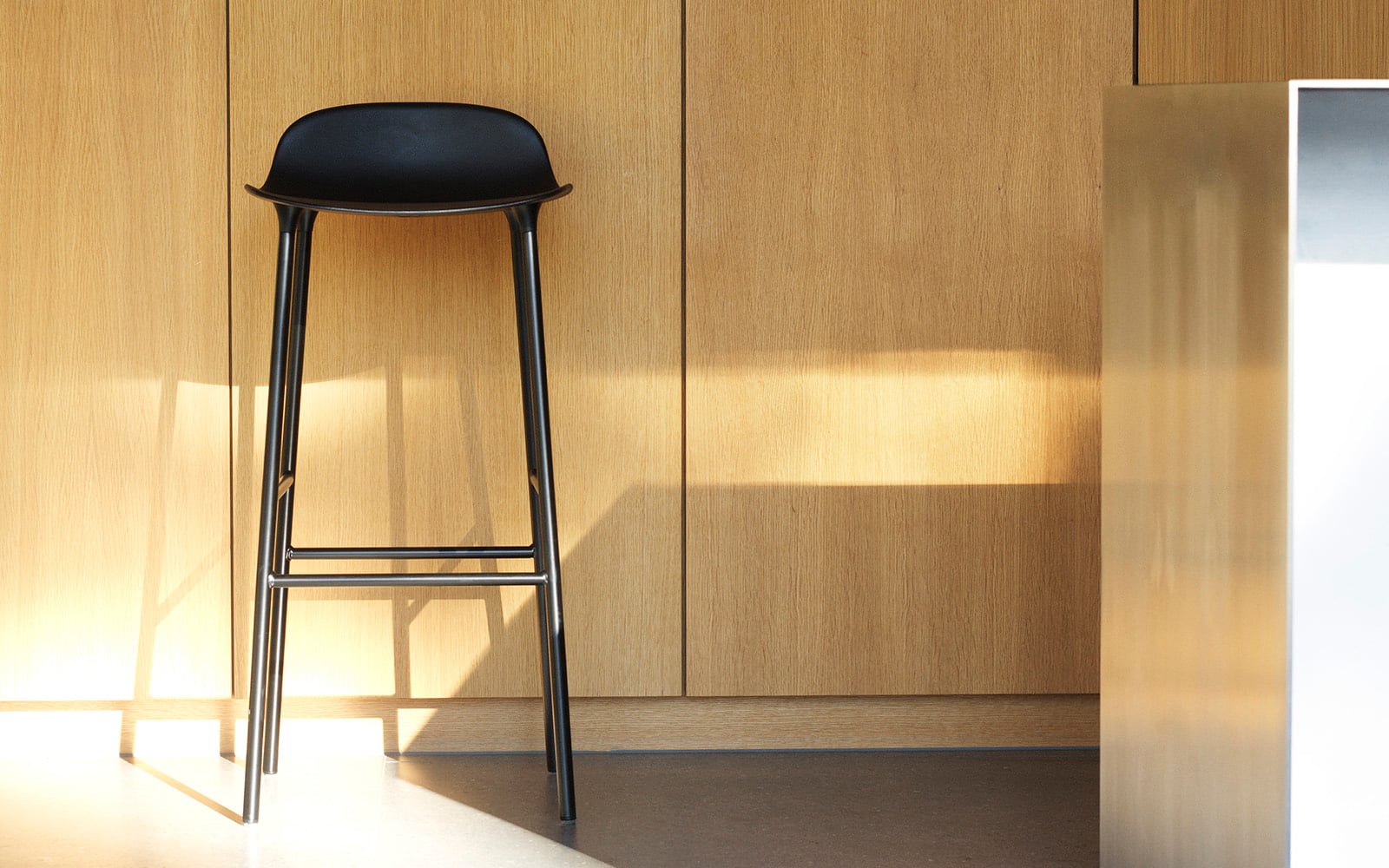 Form barstool Normann Copenhagen