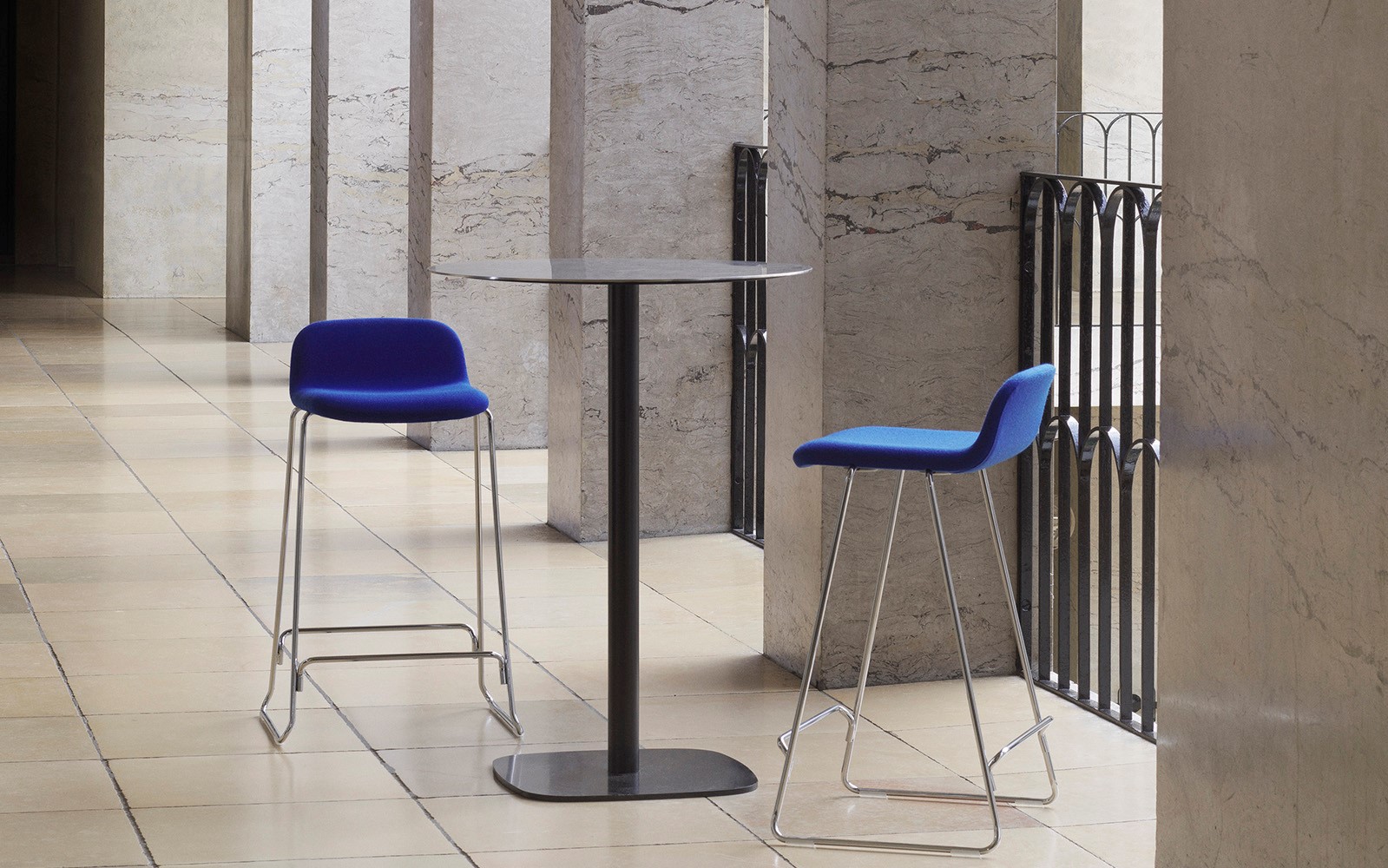 Form Café Table - Normann Copenhagen