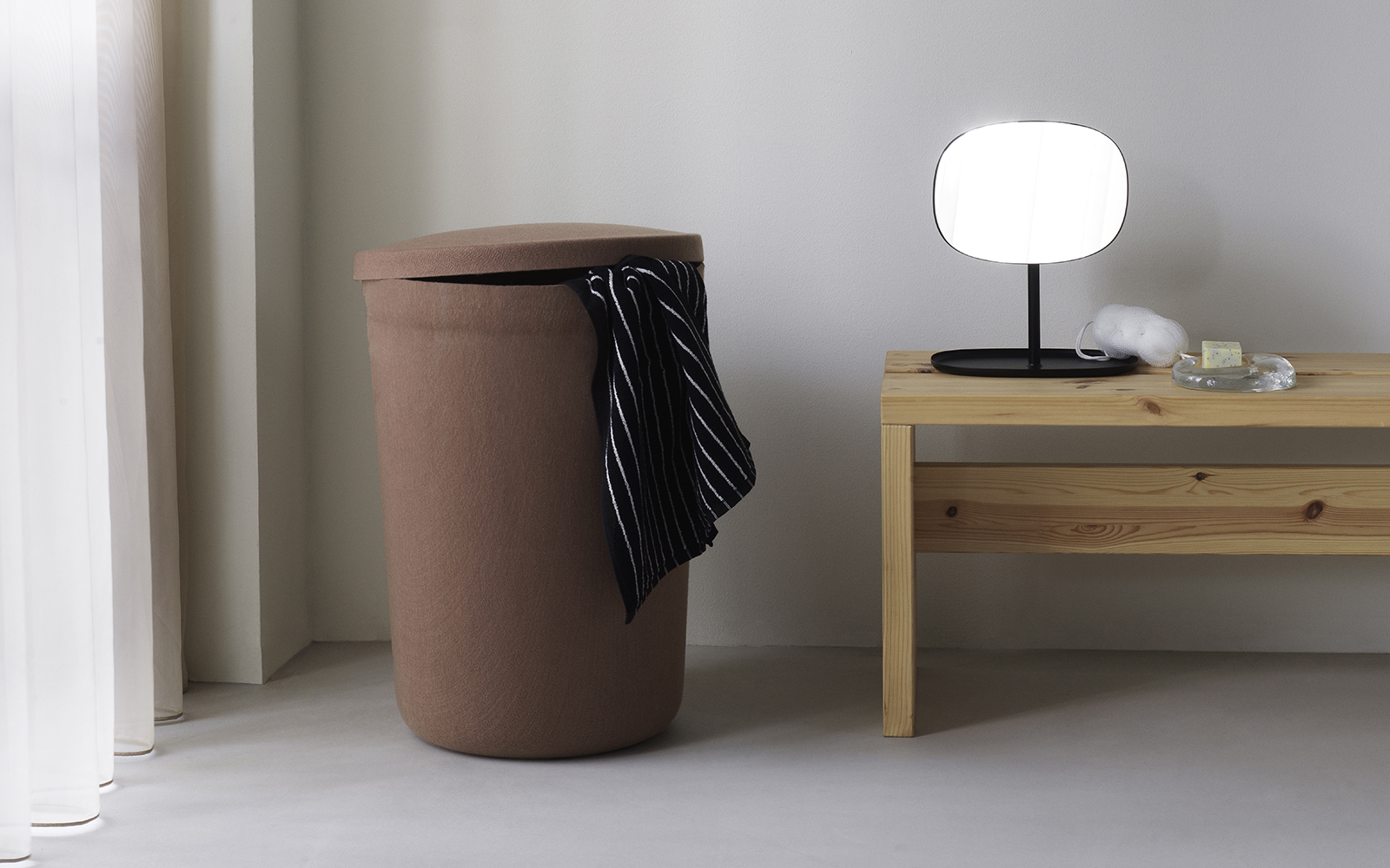 Hide Laundry basket Normann Copenhagen