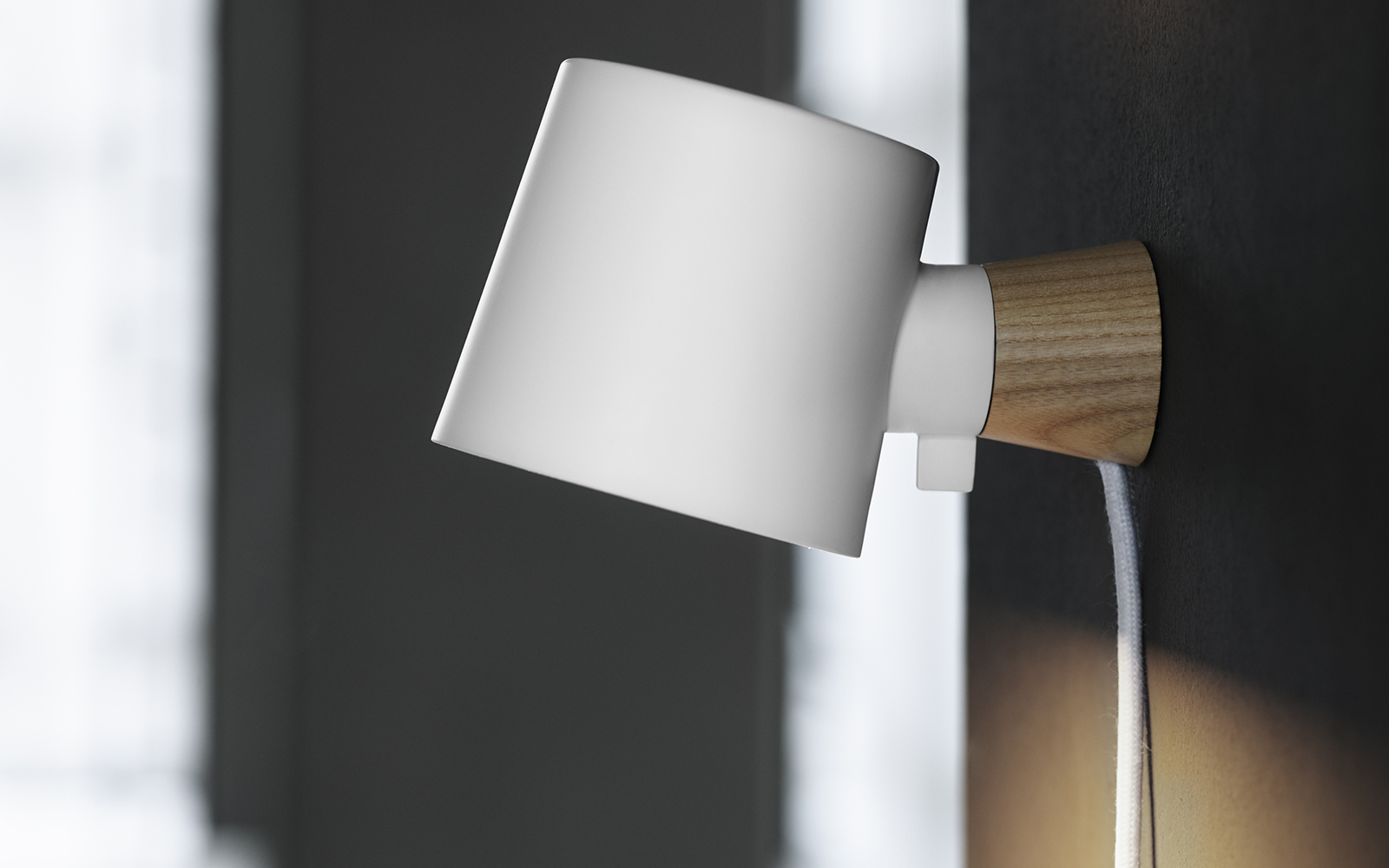 Rise Wall Lamp - Normann Copenhagen