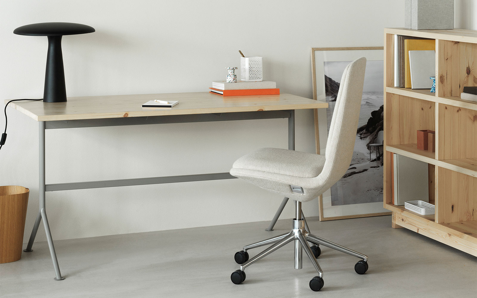 Shelter tablelamp Normann Copenhagen