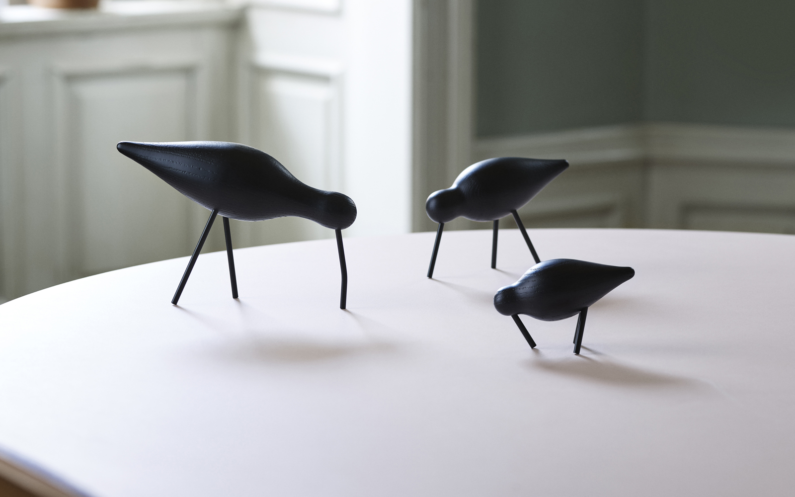 Shorebird - Elegant and playful birds | Normann Copenhagen