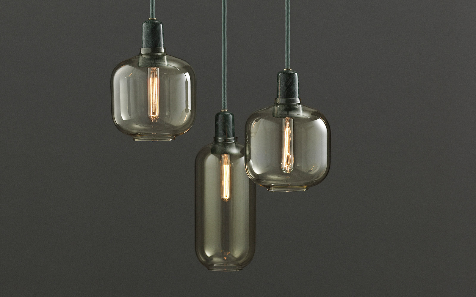 Amp lamp small smoke/black